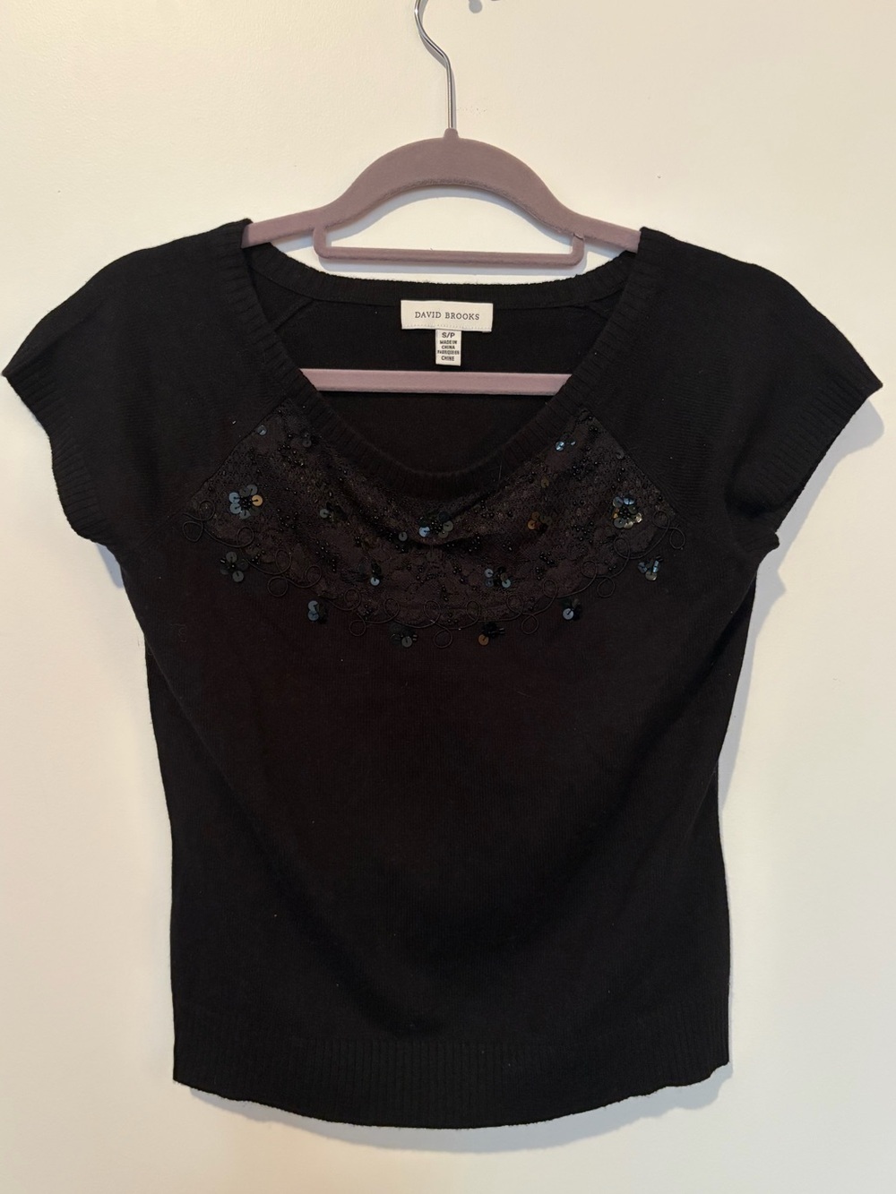 David Brooks Silk-Cashmere Black Short Sleeve Sweater Top Embellished Neckline